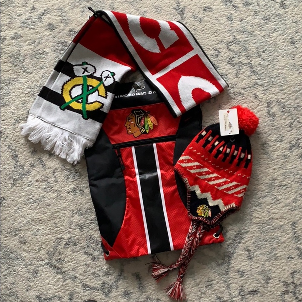 Chicago Blackhawks Fan Hat, Scarf and Bag